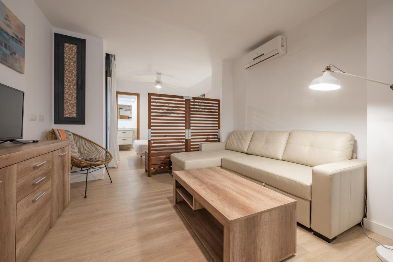 Suite Homes Parras Duplex Малага Экстерьер фото