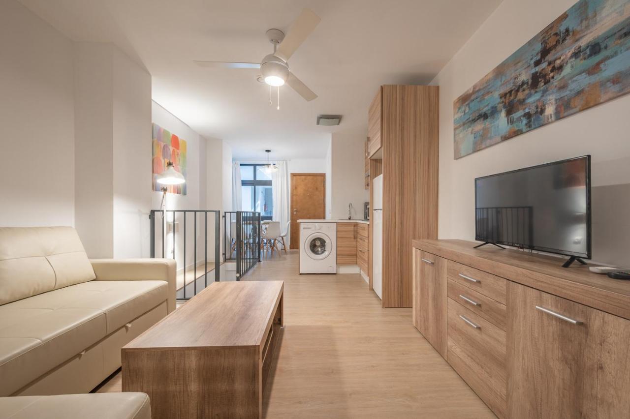 Suite Homes Parras Duplex Малага Экстерьер фото