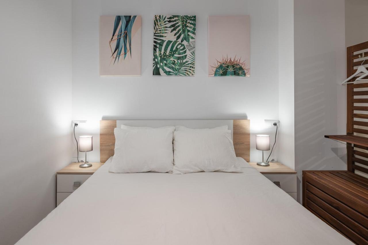 Suite Homes Parras Duplex Малага Экстерьер фото